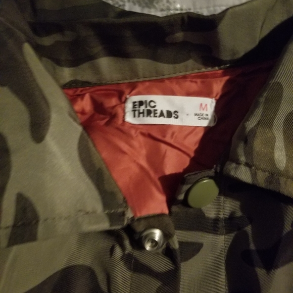 Boys camouflage jacket - Picture 2 of 2